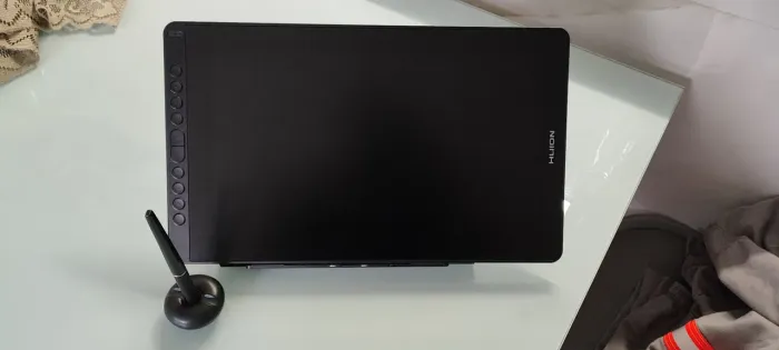 Huion kamvas 16 2021