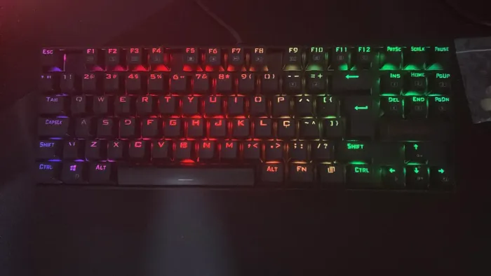 TECLADO REDRAGON KUMADA RGB
