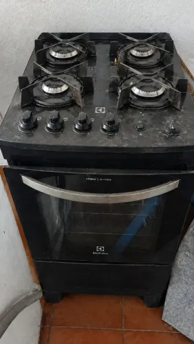 Fogão Electrolux 52GS - 4 Bocas com Mesa de Vidro Temperado. + FORNO