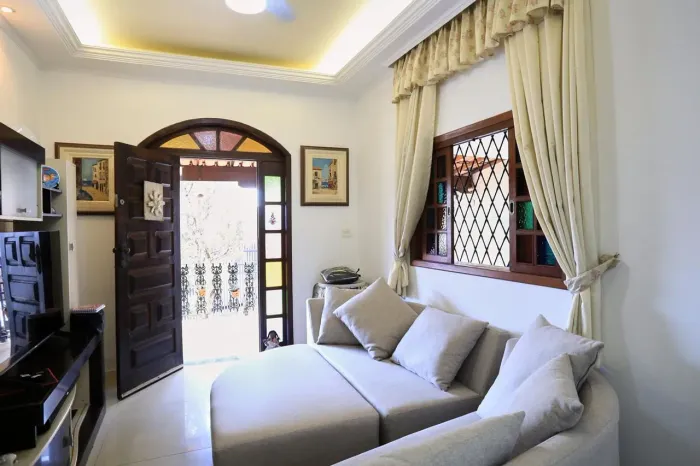 Casa à Venda - Palmares, 3 Quartos, 360 m2