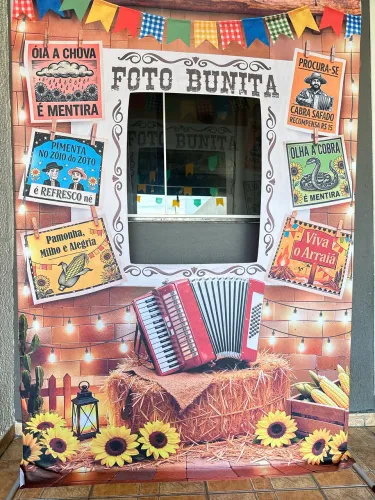 Alugo Painel e armação para festa junina