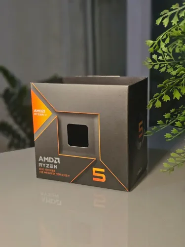 AMD Ryzen 5 8500G AM5