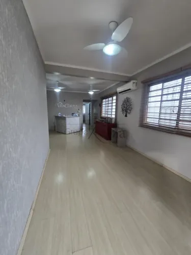 Casa Comercial - Jardim das Industrias - 344m².
