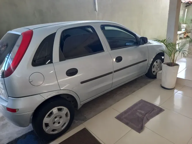 Chevrolet Corsa Hat. JOY 1.8 MPFI 8V Flexpower 5P 2006