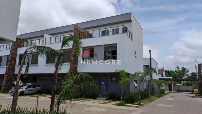 Casa de condomínio em Rua João Francisco Martins - Jardim Itu - Porto Alegre/RS