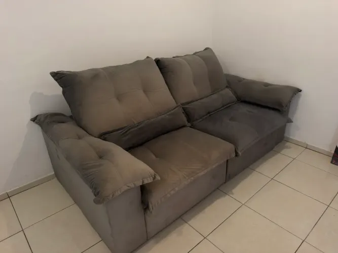 Sofá retrátil E reclinável 