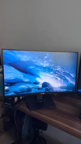 Monitor Asus TUF 24" Curvo 165Hz VG24VQE 