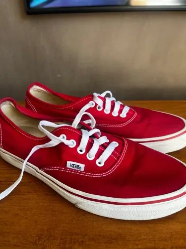 Tênis Vans Authentic vermelho 