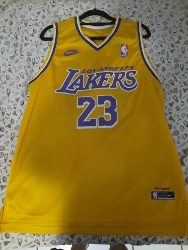 Regata basquete lakers amarela
