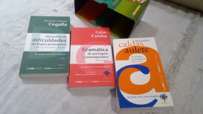 Livros Gramática e Dicionário da Língua Portuguesa 50,00