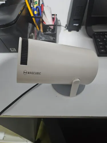 Projetor HY300
