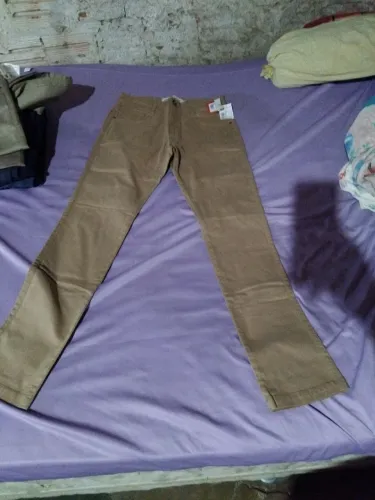 Calça 0,00 reais qualquer informação whats *25