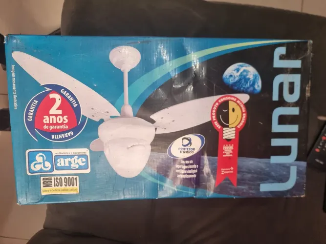 Ventilador de Teto Lunar Solar com controle remoto