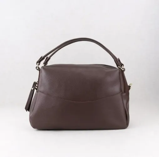 Bolsa em couro legítimo com alça transversal e de mão 
