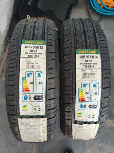 Pneus 185/65 R15 novos