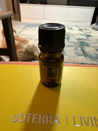 Óleo essencial doTerra