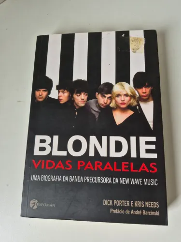 Livro blondie vidas paralelas