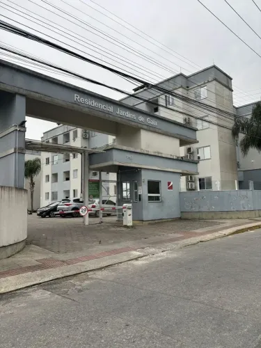Apartamento para alugar, 2 quartos, quintal, sacada com churrasqueira, em Fundos - Biguaçu