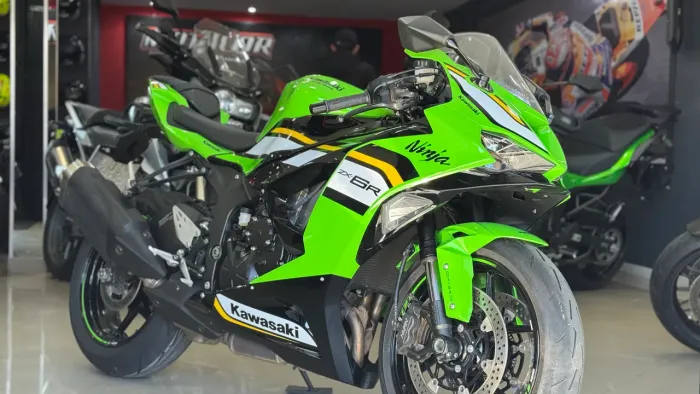 ZX-6R VERDE ANO 2025/2025