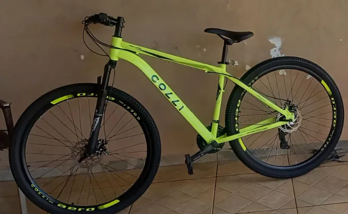 Bicicleta nova