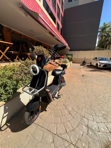 Foston x17 moto elétrica, está nova, muito boa, bem cuidada!