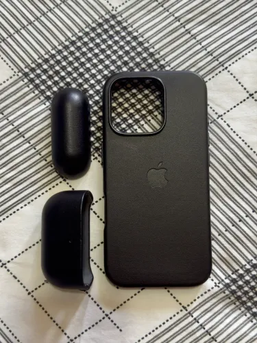 Capa IPhone 16 Pro MagSafe + Case AirPods Pro