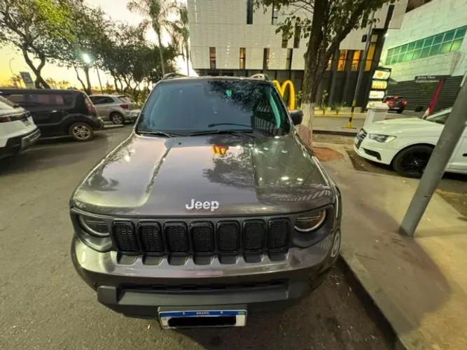 Jeep Renegade Sport T270 1.3 TB 4X2 Flex Aut. 2023