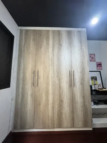 Guarda-roupa