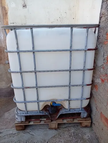 Caixa ibc 1000 litros com grade