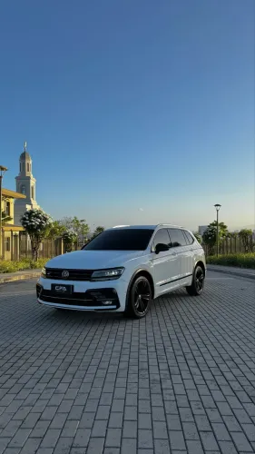 Volkswagen Tiguan Allspac R-line 350 TSI 2.0 4X4 2019