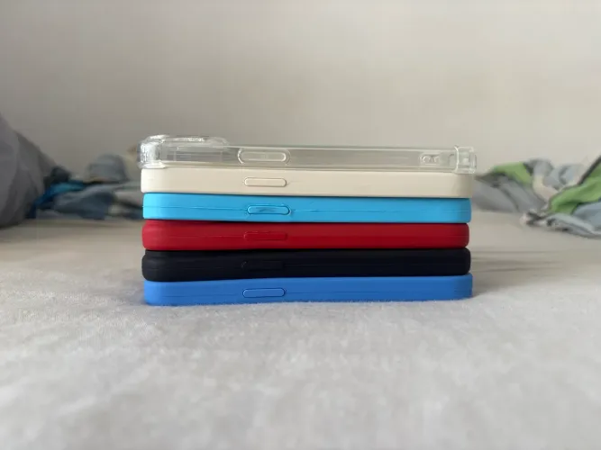 Capinha pra iPhone 15 - de silicone novinha 