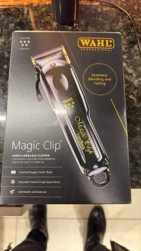Wahl magic clip com base carregadora