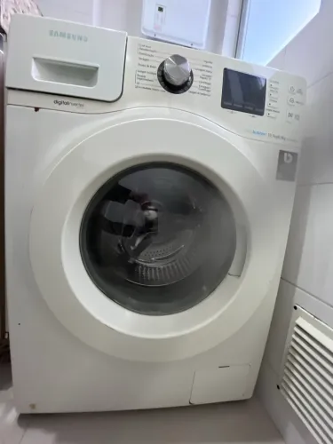 Lava e Seca Samsung EcoBubble 10,1kg / 6kg Digital Inverter - Oportunidade