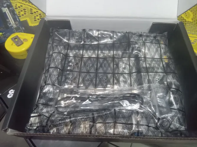 Placa mãe X99, Processador e placa de vídeo