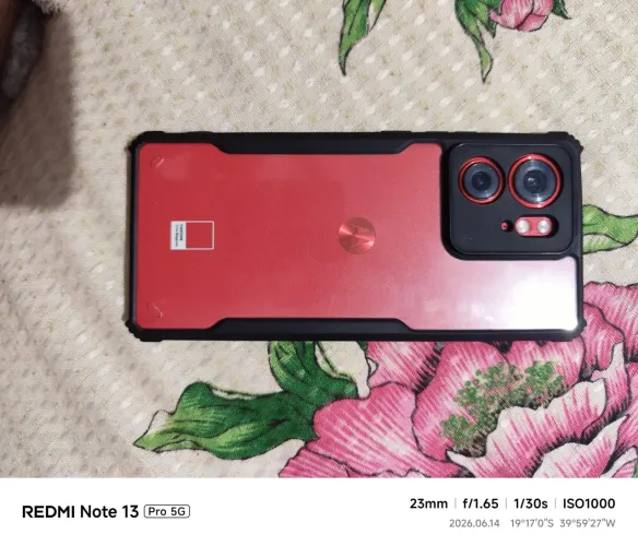 Moto Edge 40 