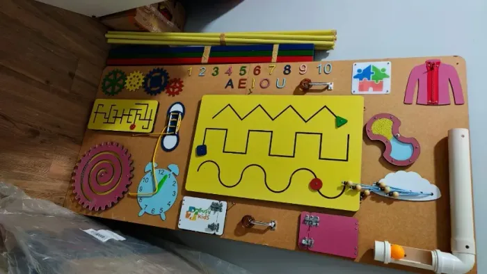 Painel Sensorial Estado: Seminovo - Busy Kids 1.50 x 0.70 Valor: R$ 990