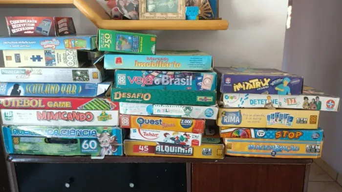 Lote comm 21 und de Jogos Variados