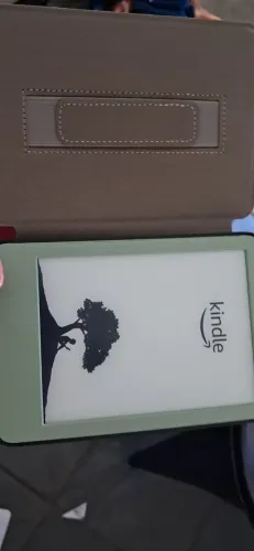 KINDLE 11ª GERAÇÃO 16GB + CAPA