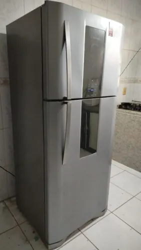 Geladeira a venda