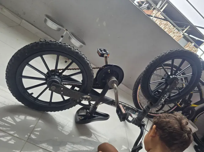 Bicicleta infantil batman