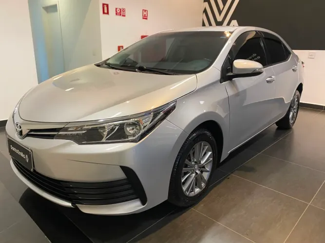 Toyota Corolla GLI 1.8 Flex 16V Mec. 2019