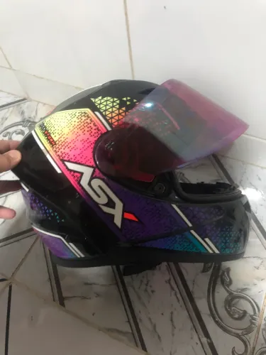 CAPACETE ASX COM FONE EMBUTIDO