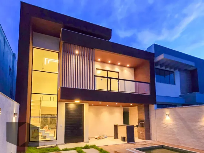 Casa em Vargem Pequena