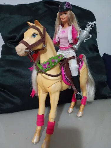 Barbie Jumper Tawny Horse 2006
