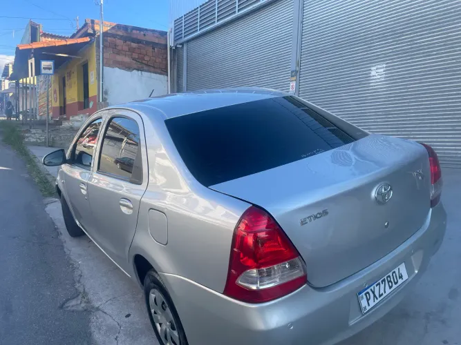 Toyota Etios X Sedan 1.5 Flex 16V 4P Mec. 2017