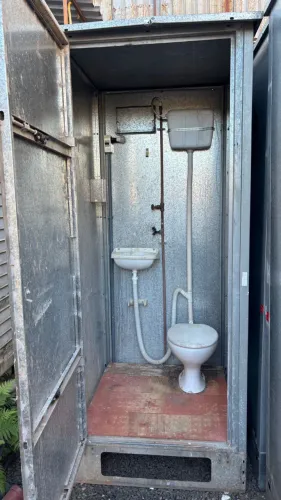 Banheiro Container Galvanizado Zebra Box - Durabilidade Extrema