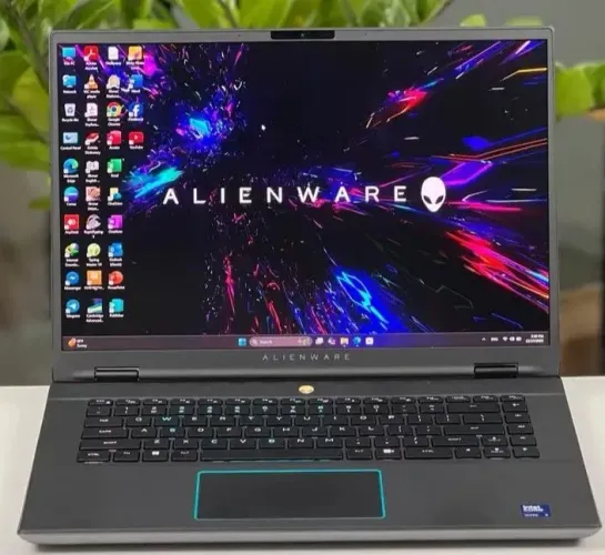 Notebook Alienware M16 R2