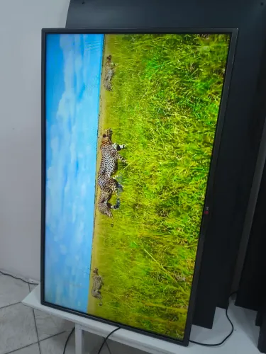 TV LG 47" led