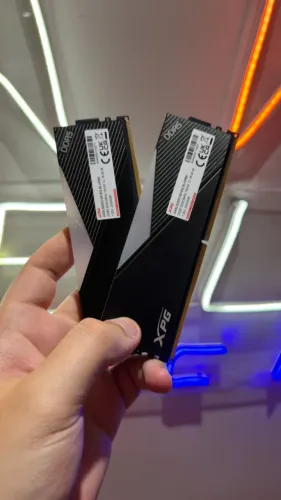 Memória RAM XPG RGB DDR5 32GB 5200MHz CL38