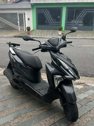 Moto Honda Elite 125